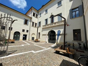 Biblioteca Palazzo Angeli Rovigo