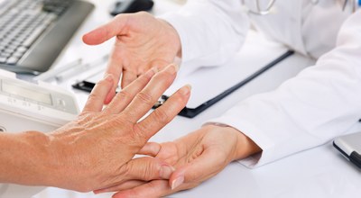 Giornata Mondiale dell'Osteoporosi | A Unife ricerca e diagnostica avanzata con il Centro COMS