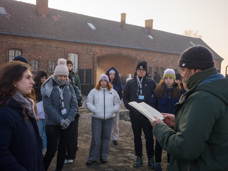 spiegazione campo_Promemoria_Auschwitz