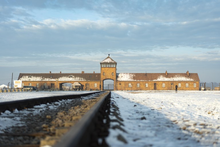 neve_Promemoria_Auschwitz